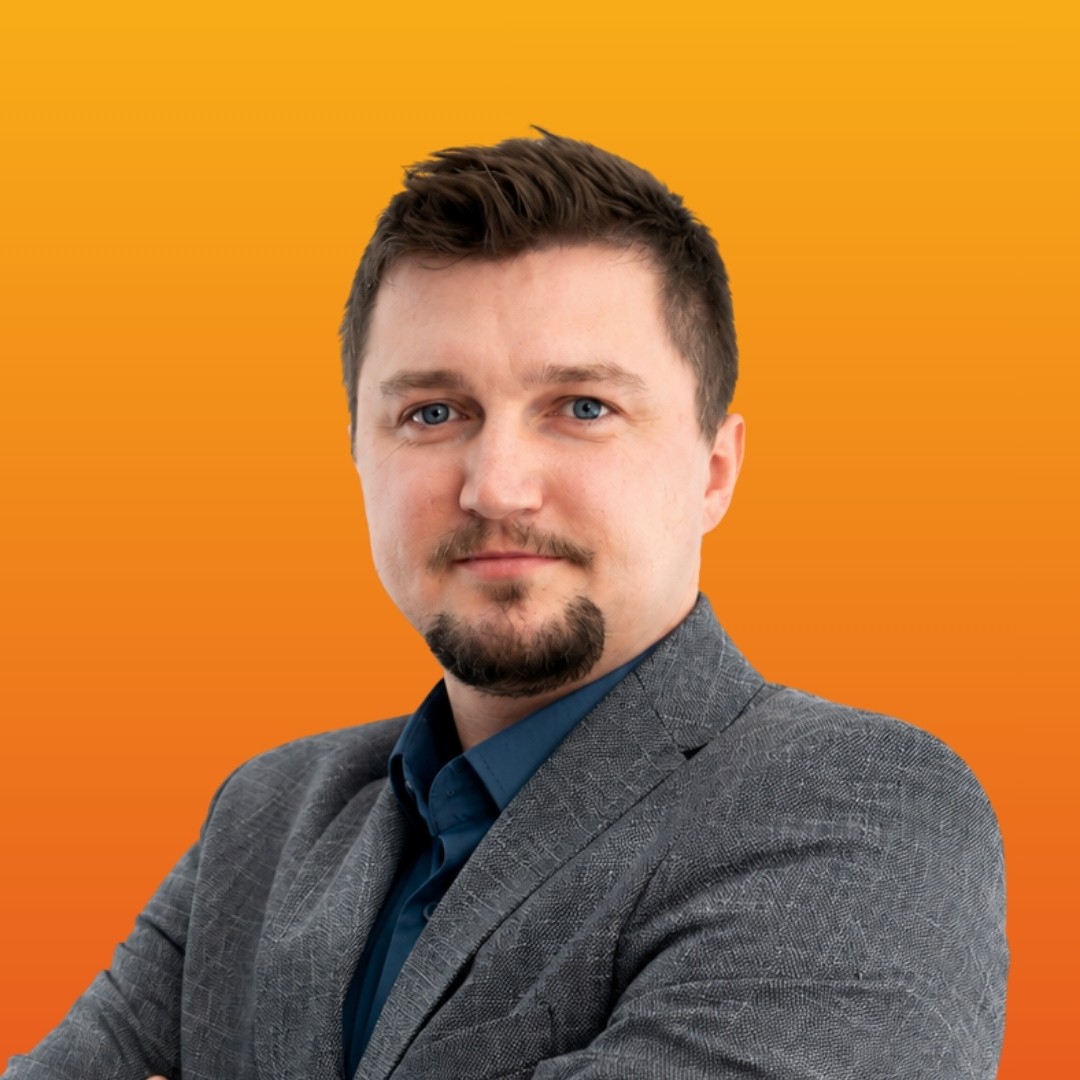 Marcin Suszek — agent nieruchomości SUNRISE